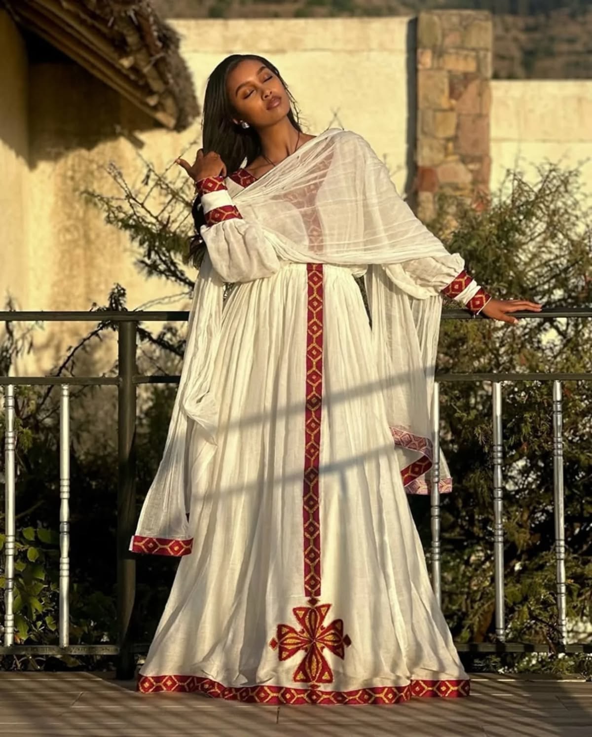 Habesha Kemis 25